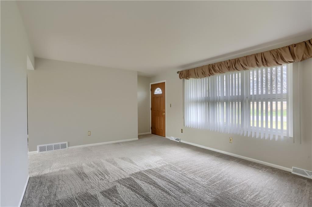 101 Householder Road New Brighton, PA 15066 - Photo 5 of 25 Gallery Image 5