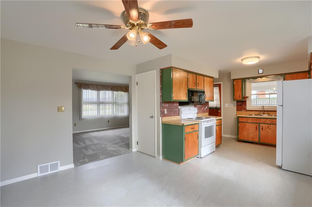 101 Householder Road New Brighton, PA 15066 - Photo 6 of 25 Gallery Image 6