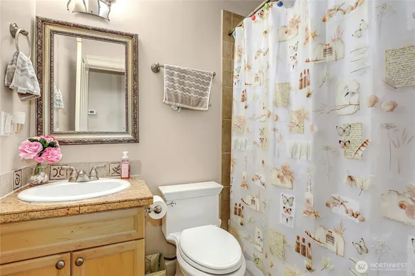 $5,500 | 1958 16th Court Northeast, Issaquah, WA 98029