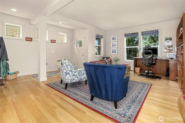 $5,500 | 1958 16th Court Northeast, Issaquah, WA 98029