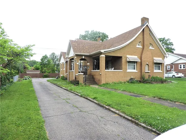 $89,900 | 1418 North Gilbert Street, Danville, IL 61832