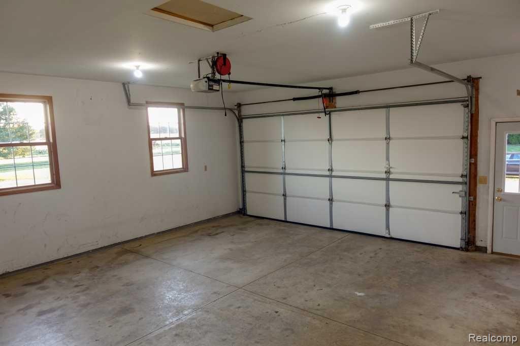 5381 Kidder Road Almont, MI 48003 - Photo 11 of 34 Gallery Image 11