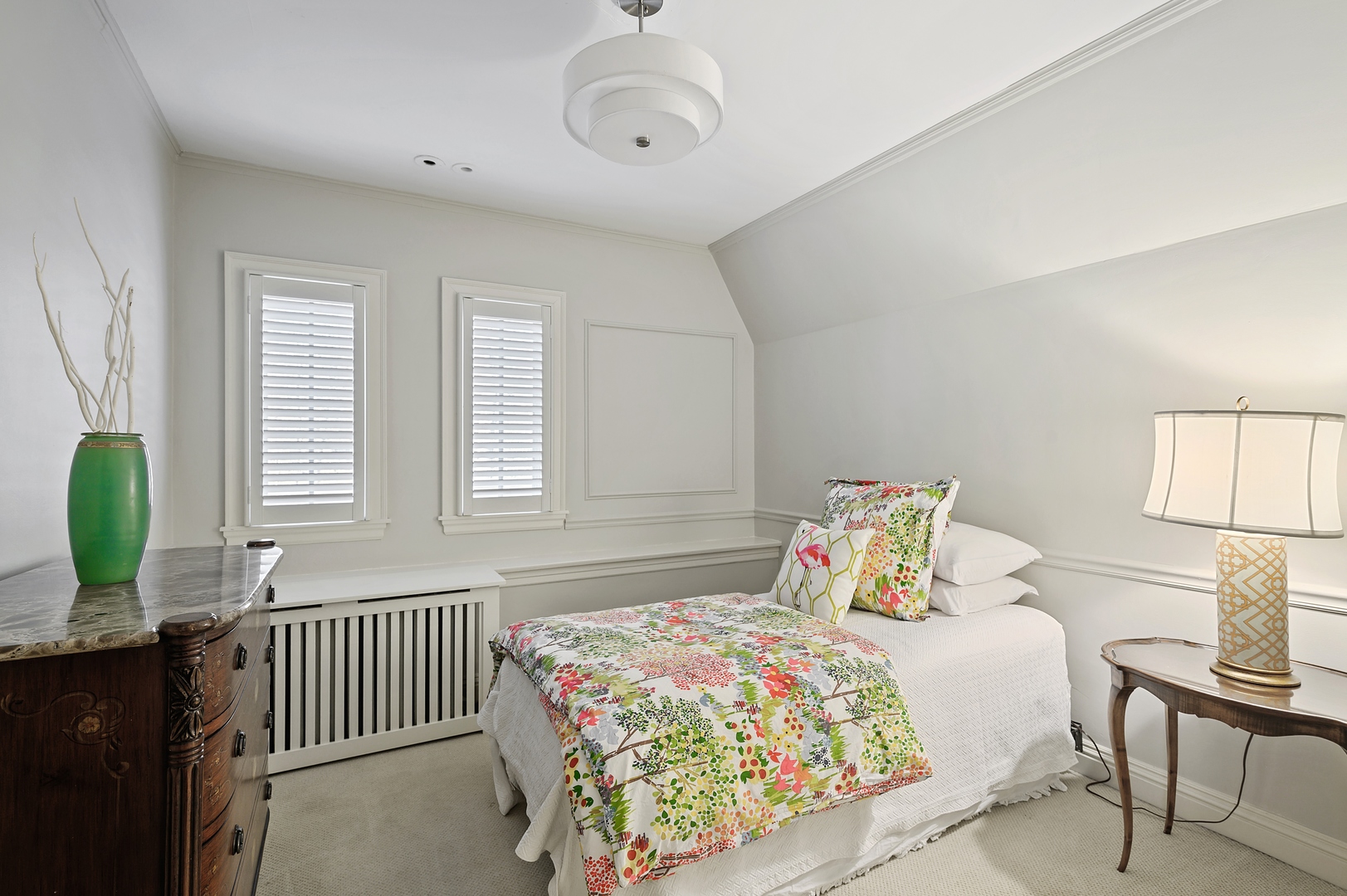 1435 Tower Road Winnetka, IL 60093 - Photo 29 of 34 a bedroom with a bed and a window