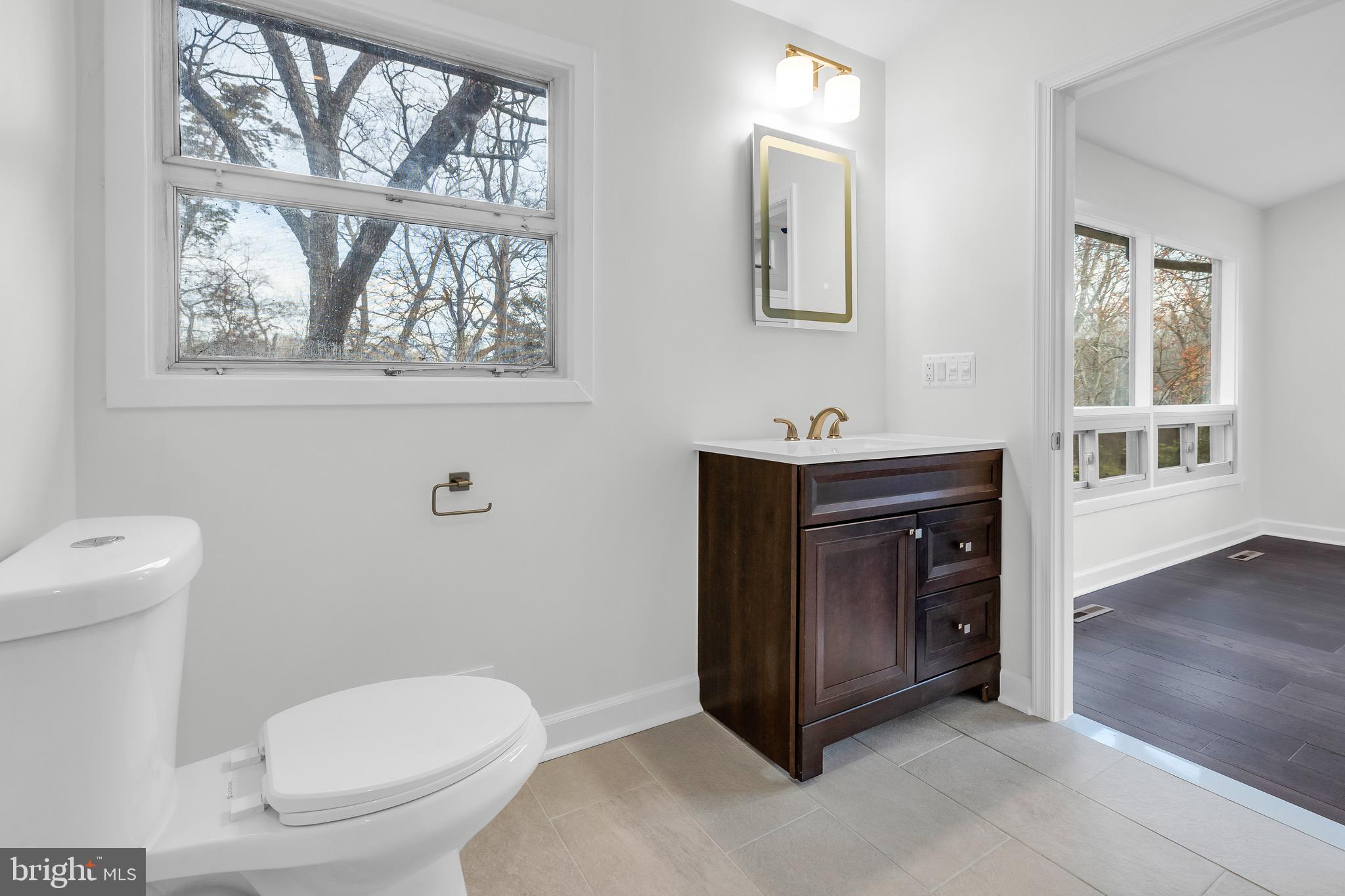 1780 Proffit Road Vienna, VA 22182 - Photo 5 of 71