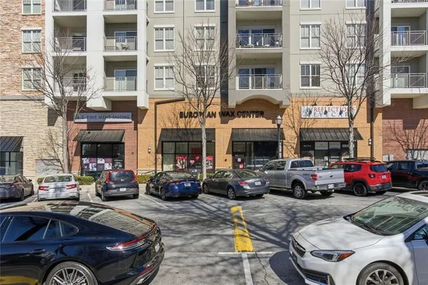 $1,090,000 | 3053 Canfield Drive, Atlanta, GA 30341