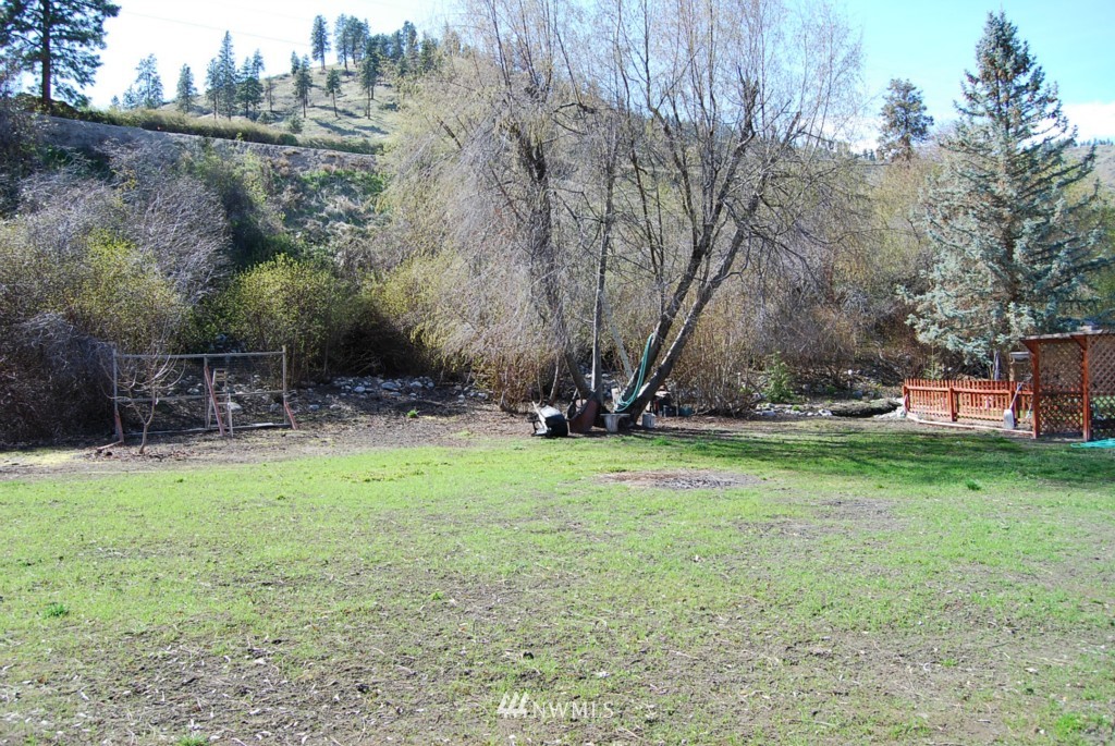 6675 Roaring Creek Road Entiat, WA 98822 - Photo 5 of 24 Gallery Image 5