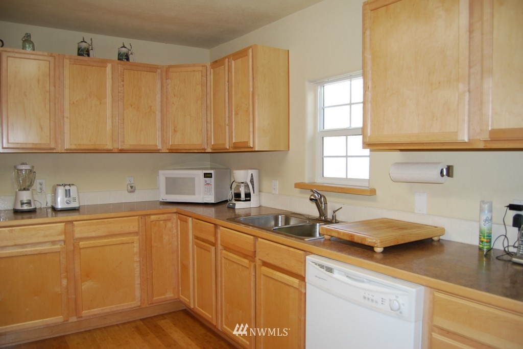 6675 Roaring Creek Road Entiat, WA 98822 - Photo 9 of 24 Gallery Image 9