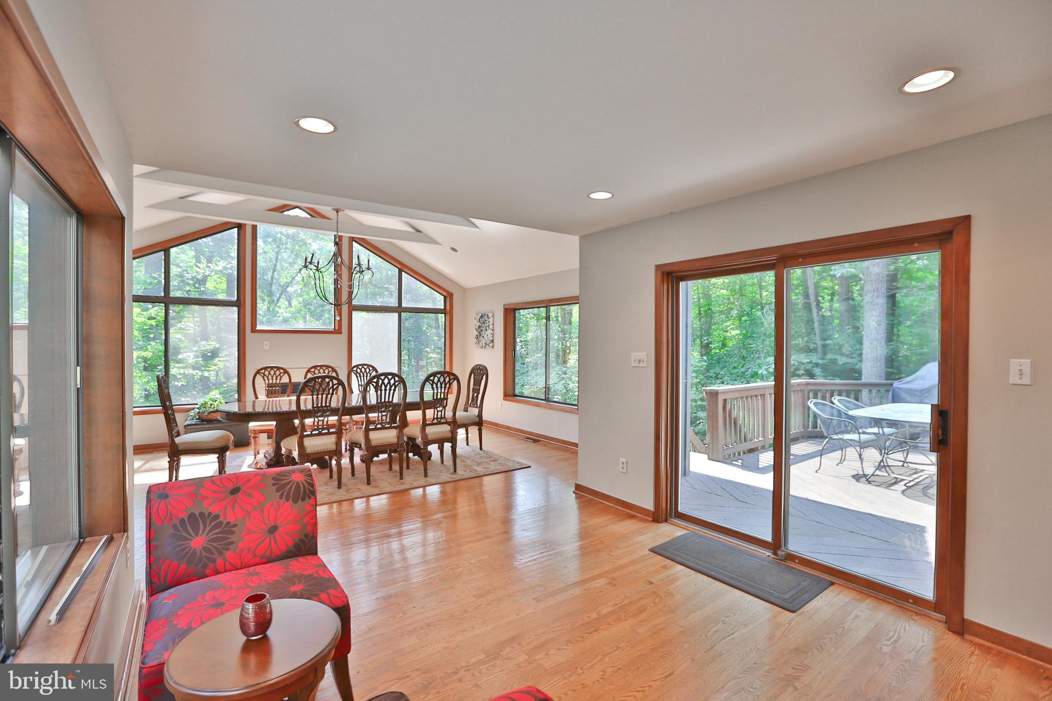 7247 Clifton Road Clifton, VA 20124 - Photo 15 of 38 Family Room w/Dining Room