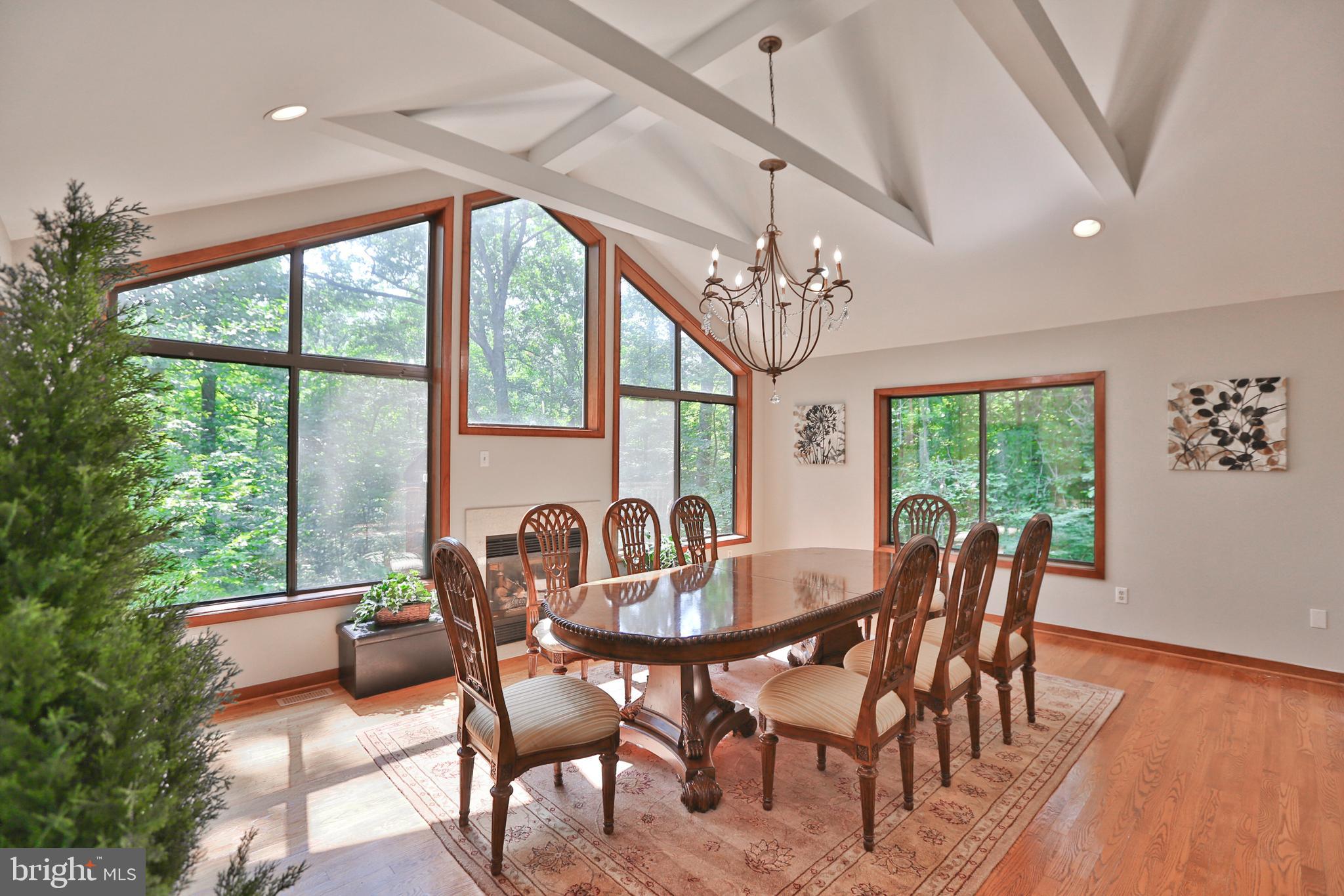 7247 Clifton Road Clifton, VA 20124 - Photo 16 of 38 Dining Room w/Fireplace