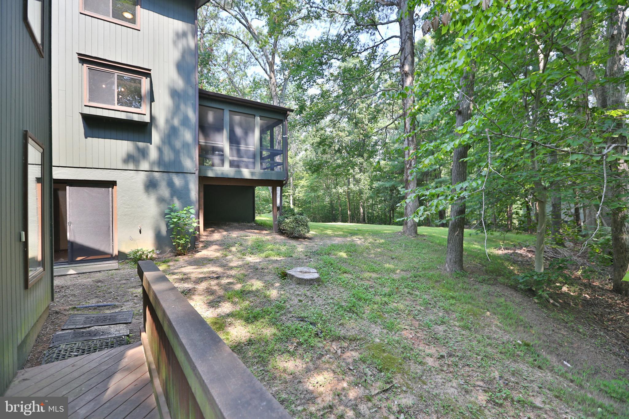 7247 Clifton Road Clifton, VA 20124 - Photo 37 of 38 Property (Backside )