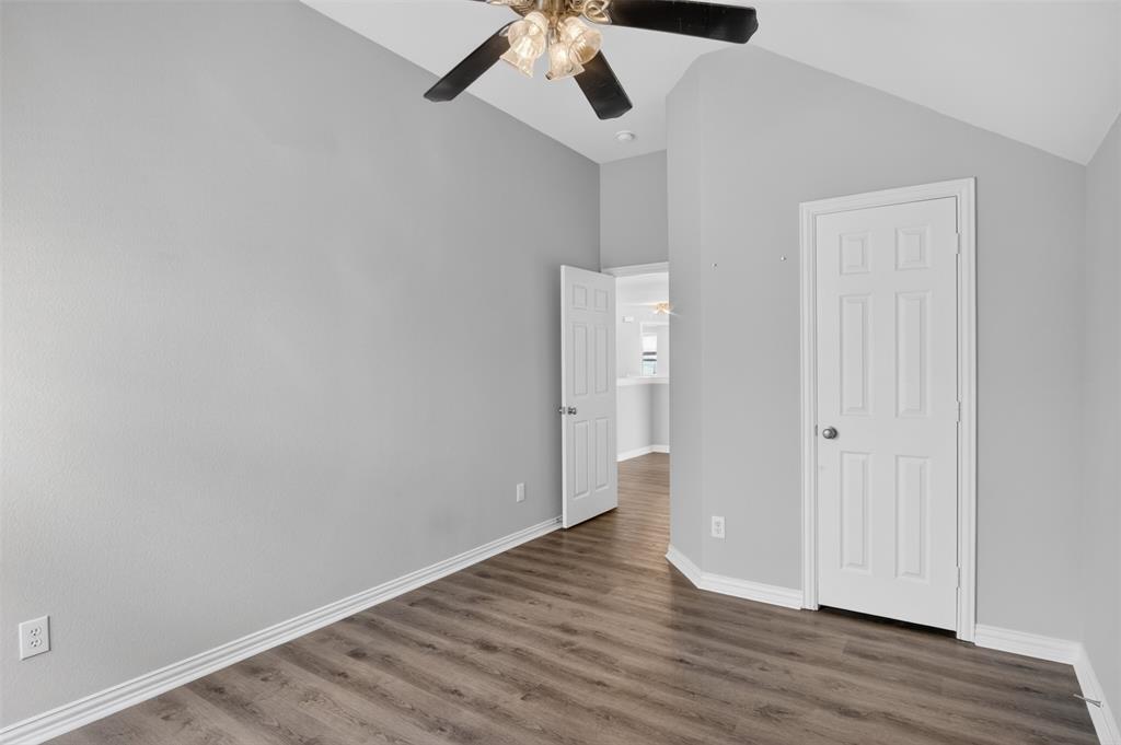10115 Stone Harbor Way Irving, TX 75063 - Photo 38 of 40