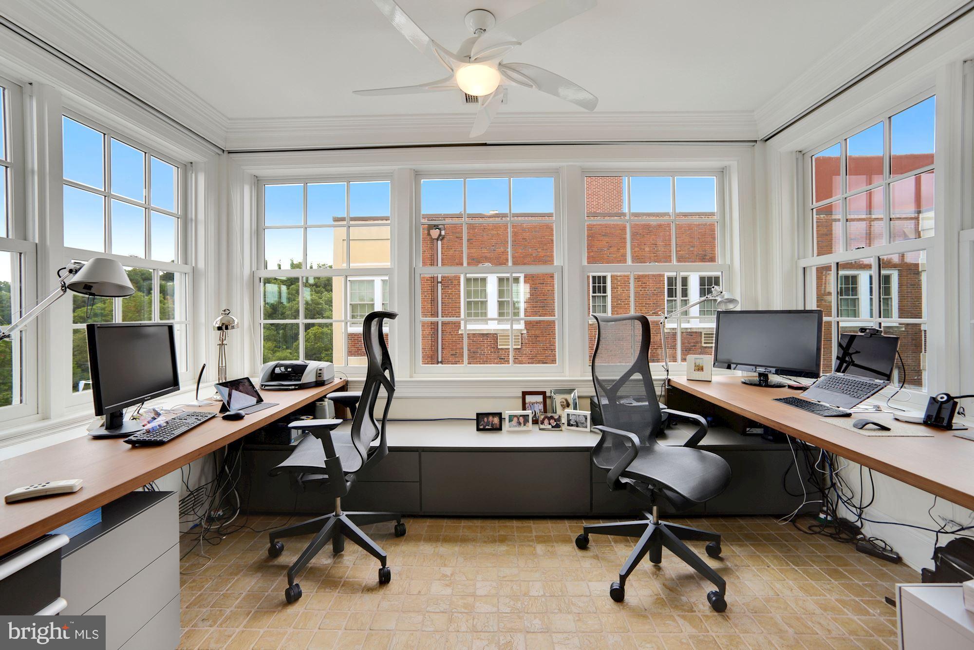 2540 Massachusetts Avenue Northwest, Unit 505 Washington, DC 20008 - Photo 16 of 32 Den/Office with windows galore
