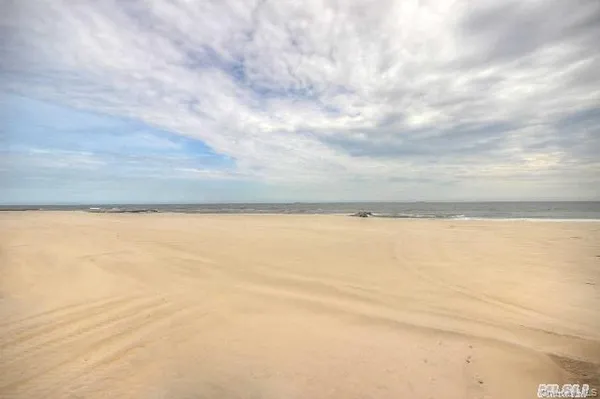 $25,000 | 1701 Bay Boulevard, Atlantic Beach, NY 11509