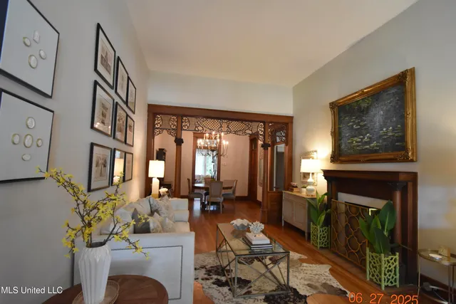 $595,000 | 101 East East President, Greenwood, MS 38930