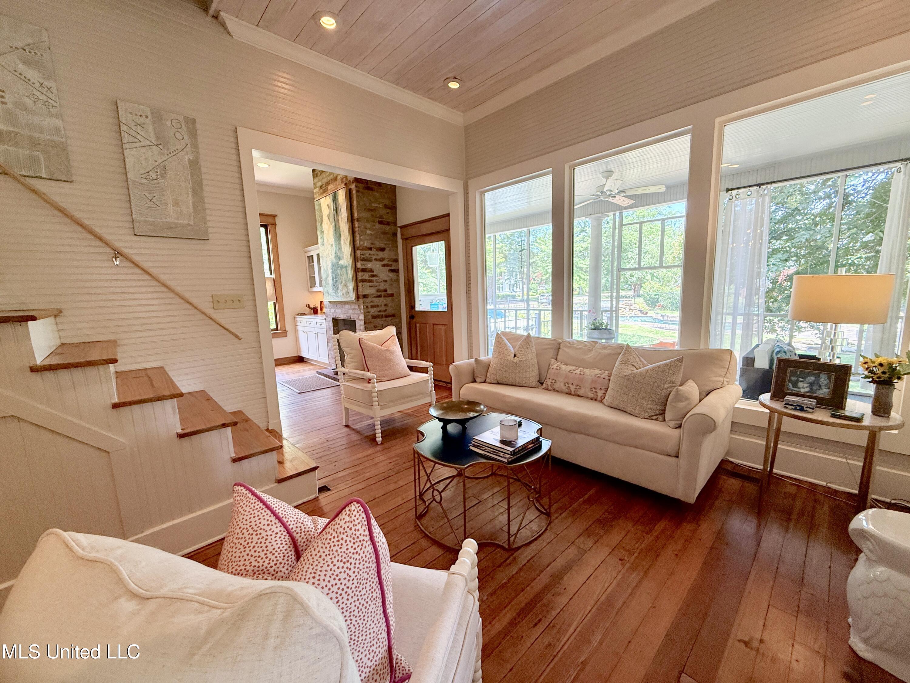 101 East East President Greenwood, MS 38930 - Photo 12 of 30 fullsizeoutput_9b07