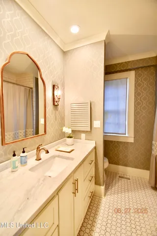 $595,000 | 101 East East President, Greenwood, MS 38930