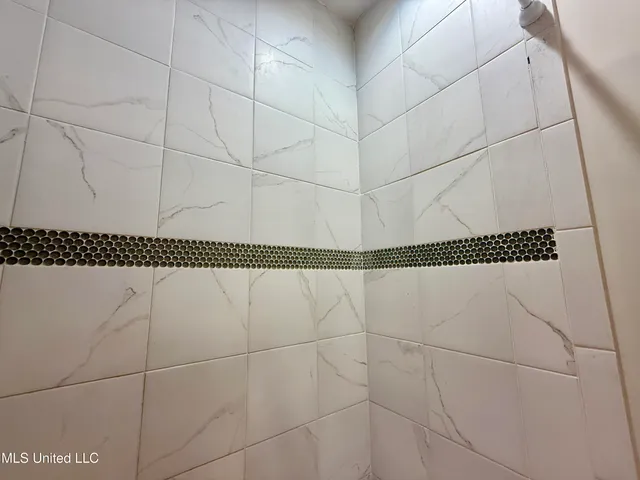 $595,000 | 101 East East President, Greenwood, MS 38930