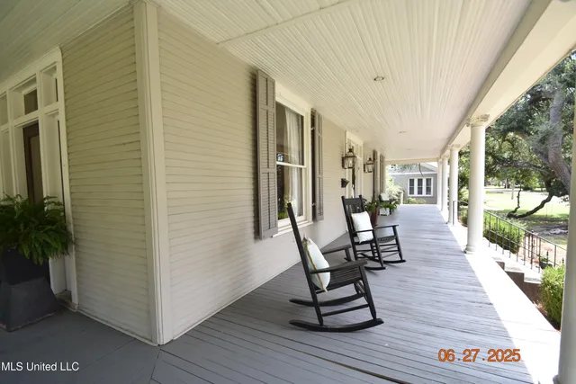 $595,000 | 101 East East President, Greenwood, MS 38930