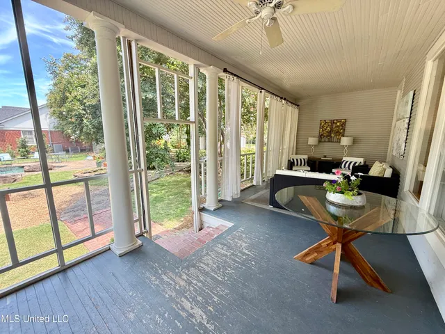 $595,000 | 101 East East President, Greenwood, MS 38930