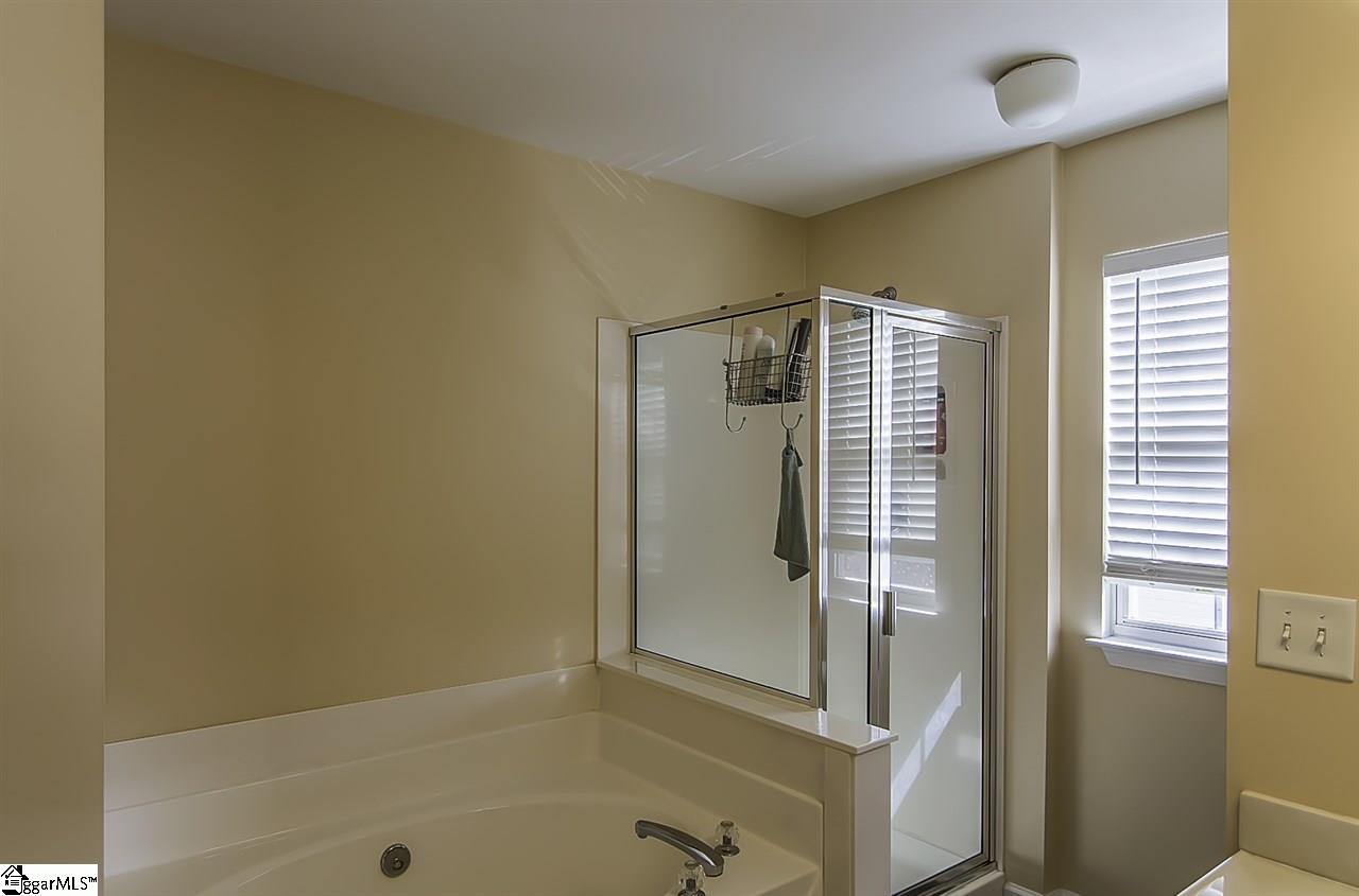 204 Highgate Circle Greer, SC 29650 - Photo 13 of 25 Gallery Image 13