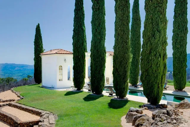 $4,995,000 | 3630 Spring Mountain Road, St. Helena, CA 94574