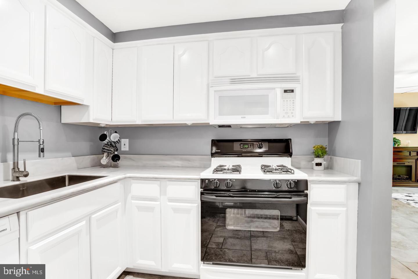 2572 Riva Road, Unit 5B Annapolis, MD 21401 - Photo 8 of 22 Pictures from prior listing