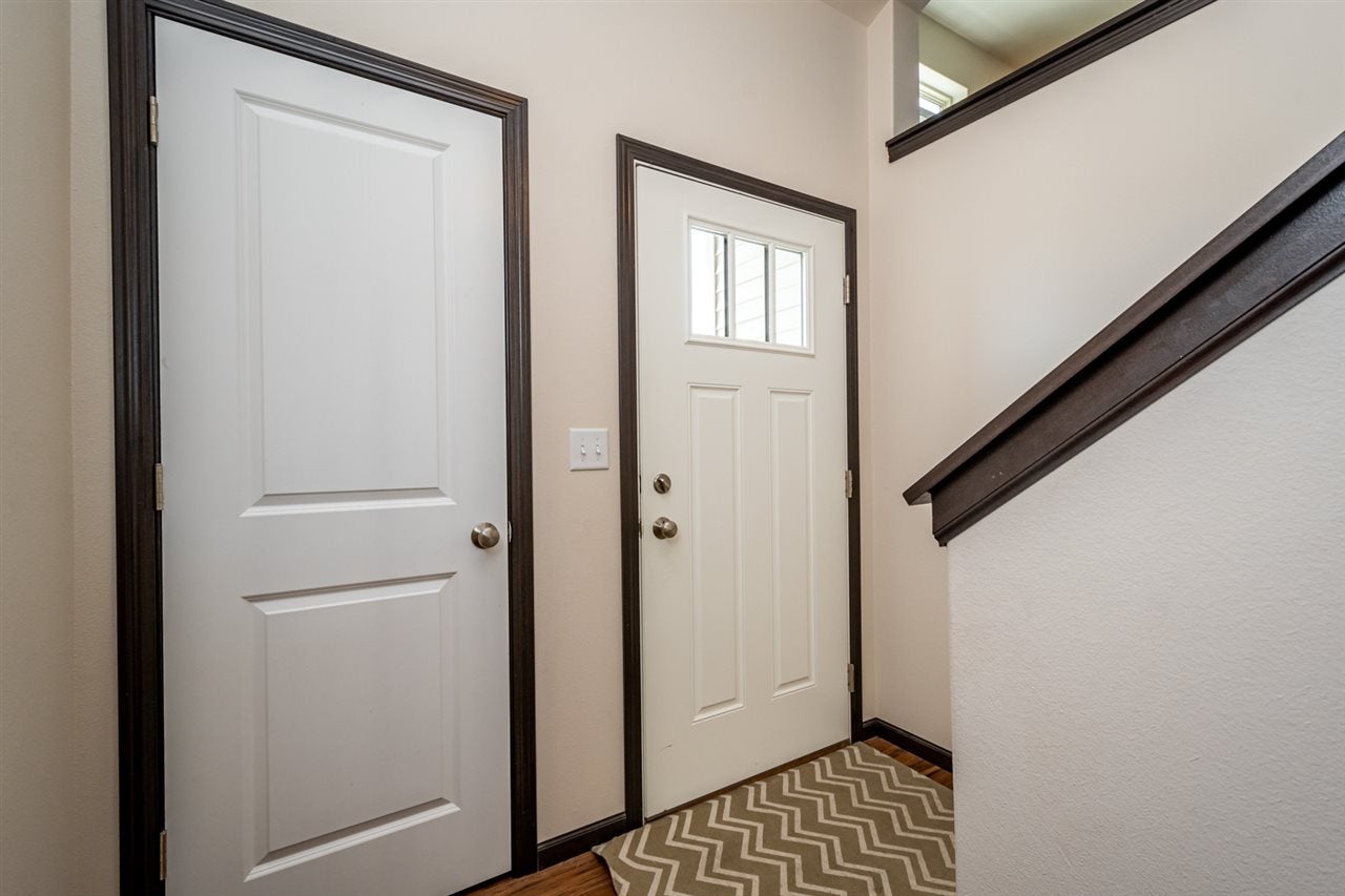 202 Prairie Rose Place Solon, IA 52333 - Photo 3 of 25 Gallery Image 3