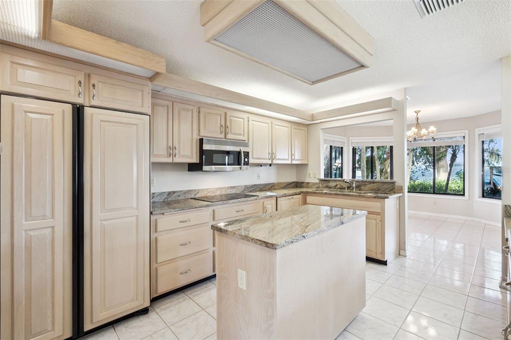 16951 Deer Island Road Tavares, FL 32778 - Photo 11 of 57