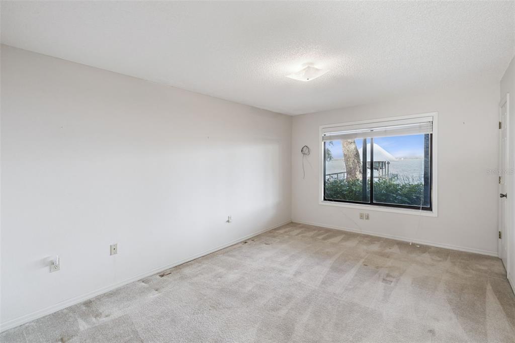 16951 Deer Island Road Tavares, FL 32778 - Photo 19 of 57