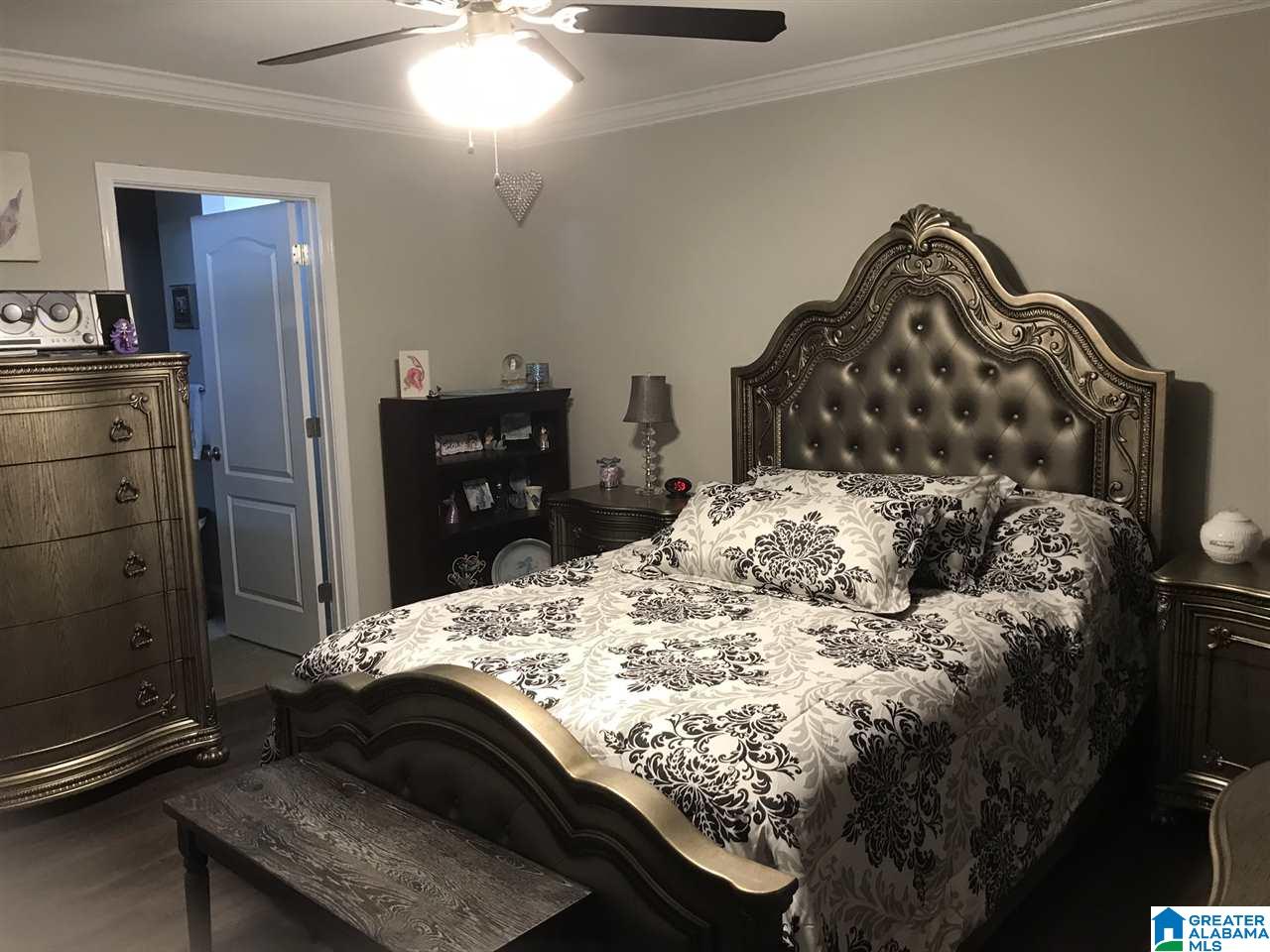 825 Wier Road Warrior, AL 35180 - Photo 10 of 33