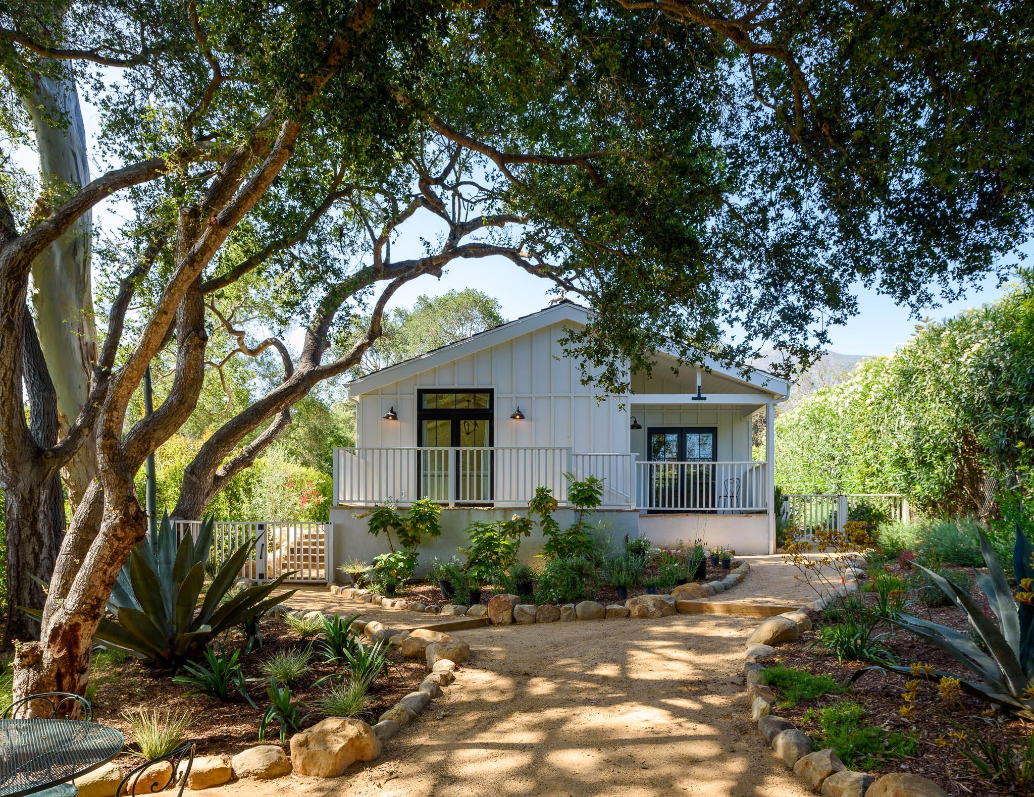 765 B Hot Springs Road Montecito, CA 93108 - Photo 25 of 33 a front view of a house with a tree