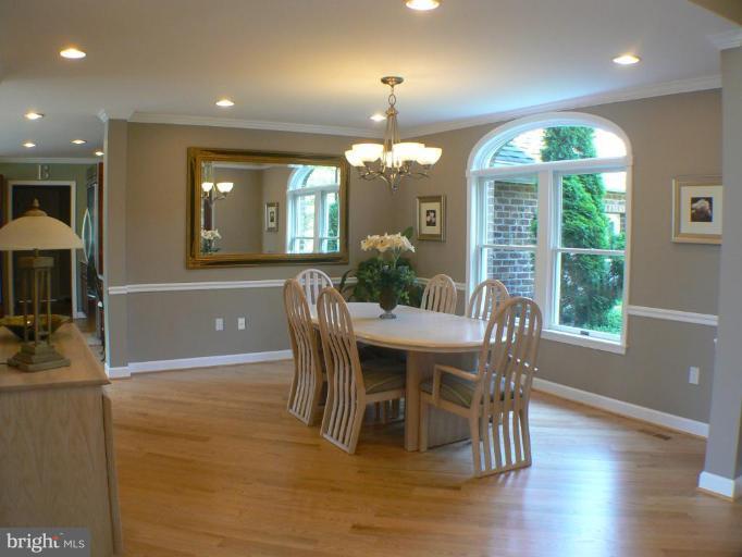 25 Polling House Road Harwood, MD 20776 - Photo 13 of 16 Dining Room