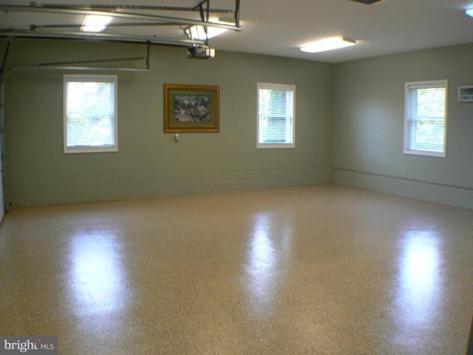 25 Polling House Road Harwood, MD 20776 - Photo 9 of 16 Garage 1
