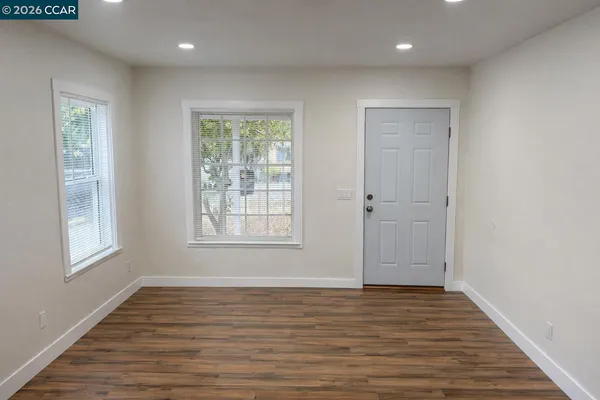 $369,900 | 3743 23rd Avenue, Sacramento, CA 95820