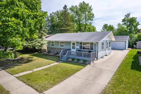 $280,000 | 1008 14th Street North, Moorhead, MN 56560