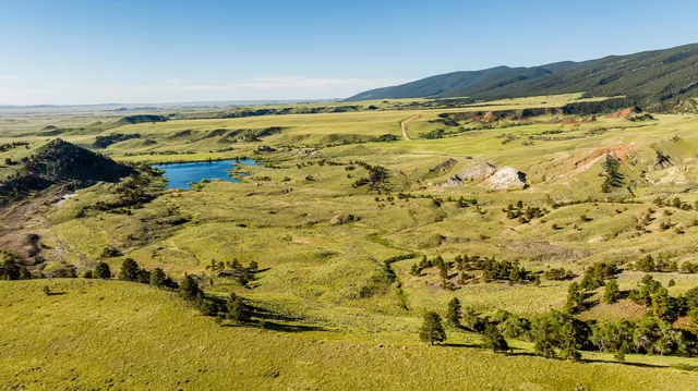 $1,100,000 | 555 Crazy Woman Canyon Road, Buffalo, WY 82834