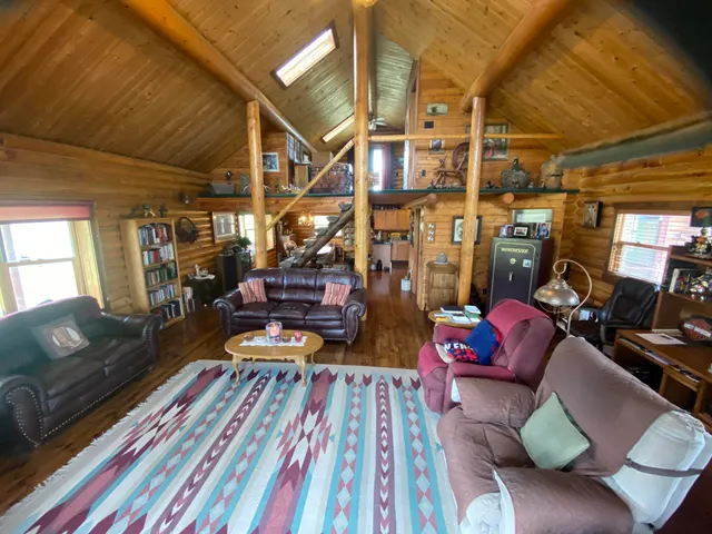 $1,100,000 | 555 Crazy Woman Canyon Road, Buffalo, WY 82834