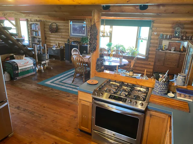 $1,100,000 | 555 Crazy Woman Canyon Road, Buffalo, WY 82834