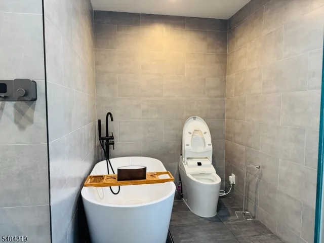 $6,250 | 46 Elmwood Drive, Livingston, NJ 07039