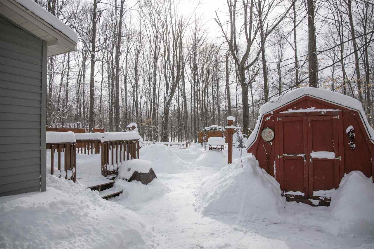 18627 Cedar Run Road Traverse City, MI 49684 - Photo 31 of 36 1884038-30.JPG
