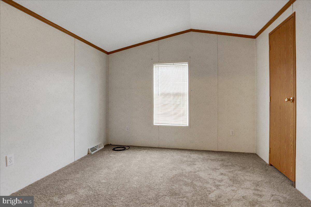 4015 Schoeneck Road Macungie, PA 18062 - Photo 13 of 18 Gallery Image 13