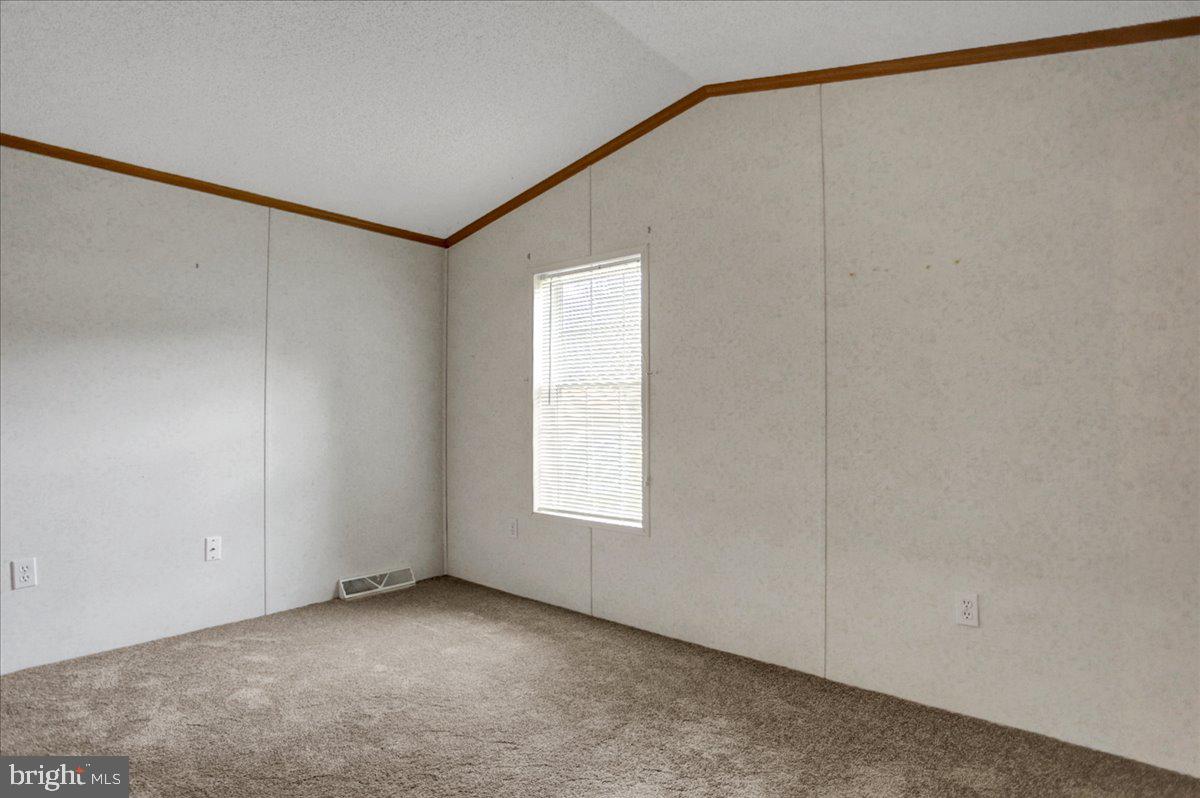 4015 Schoeneck Road Macungie, PA 18062 - Photo 15 of 18 Gallery Image 15