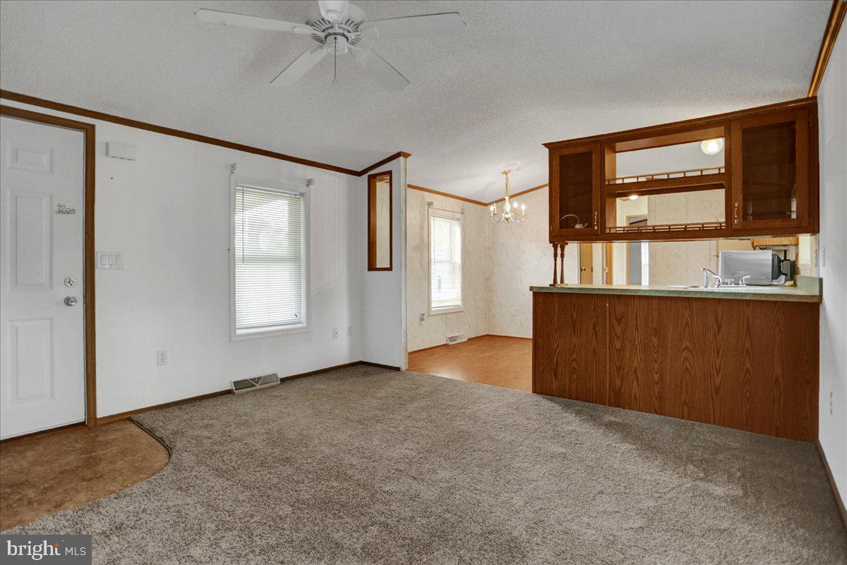 4015 Schoeneck Road Macungie, PA 18062 - Photo 3 of 18 Gallery Image 3