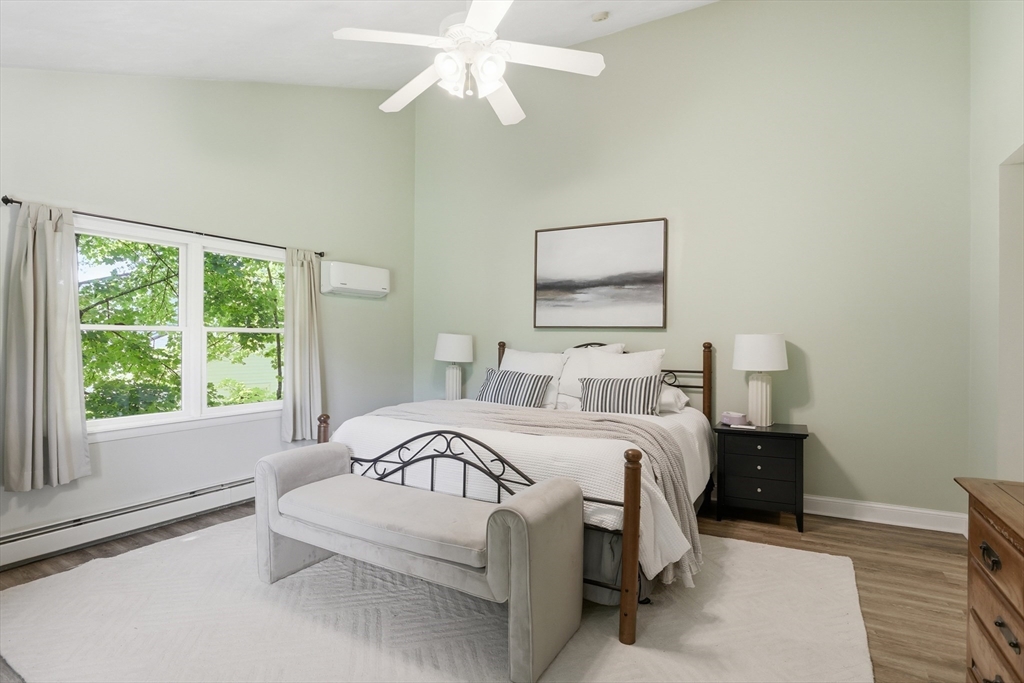 289 Concord Road Bedford, MA 01730 - Photo 12 of 27