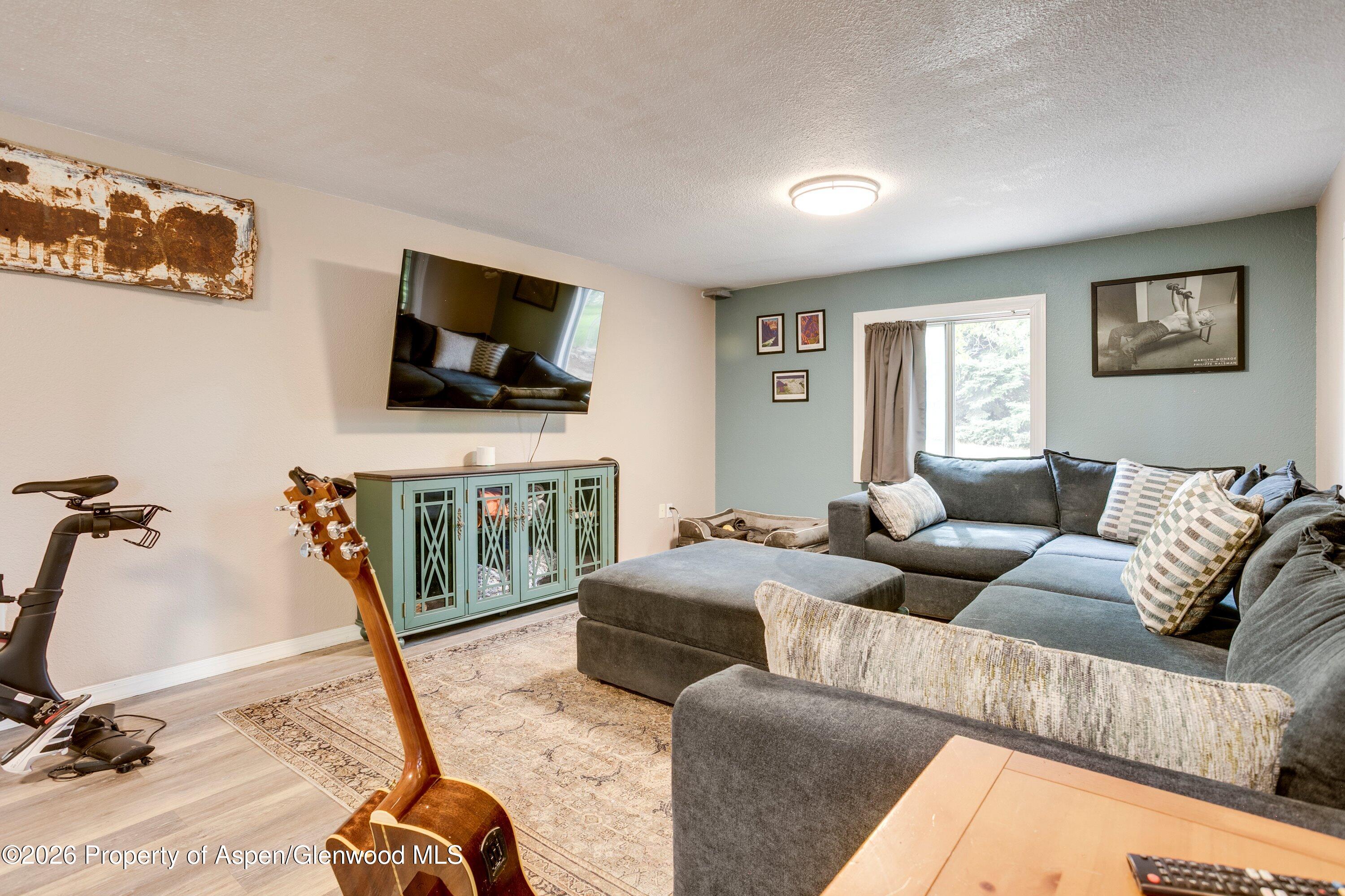 2218 Saddlehorn Road Grand Junction, CO 81507 - Photo 31 of 47 16-2218_Saddlehorn_Rd_Family_Room-2