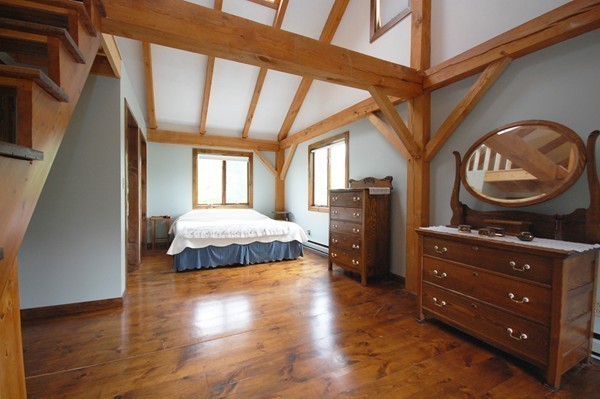 33 Osgood Road Sterling, MA 01564 - Photo 24 of 30 a bedroom with a bed and a dresser