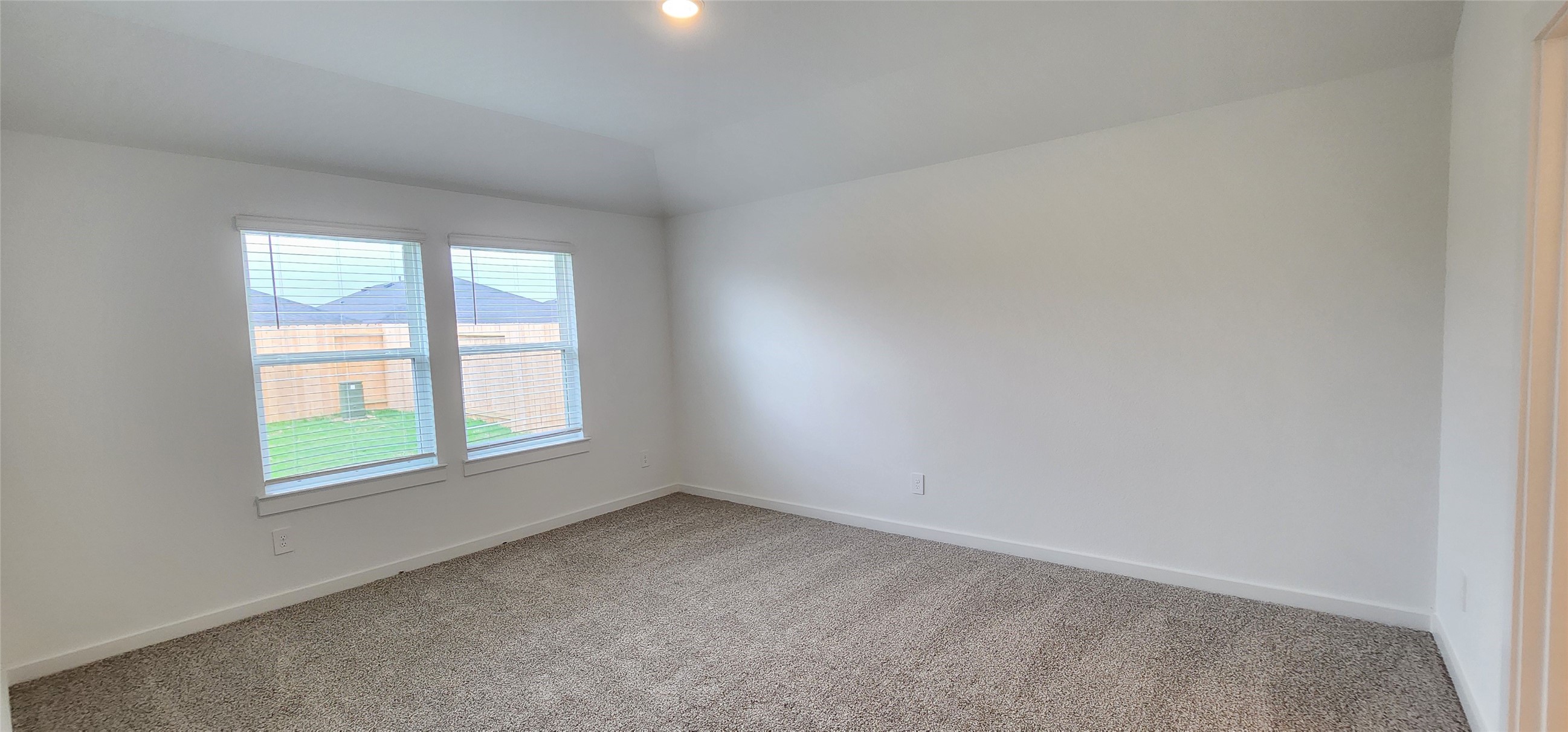 1107 Toledo Bend Pass Rosharon, TX 77583 - Photo 10 of 30 Master bedroom
