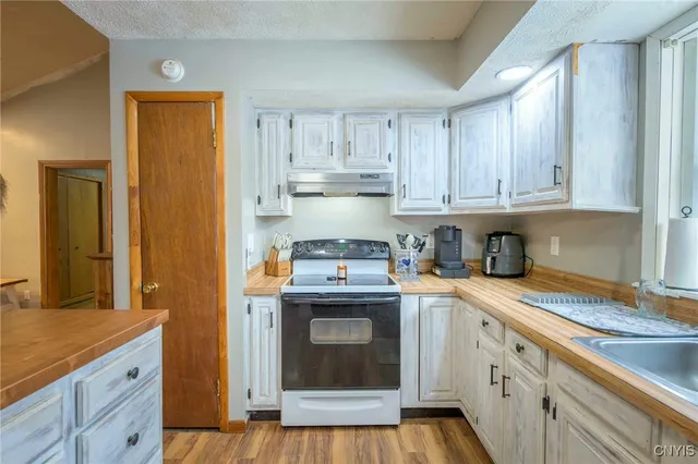 $375,000 | 1557 Co Rte 7, Hannibal, NY 13126