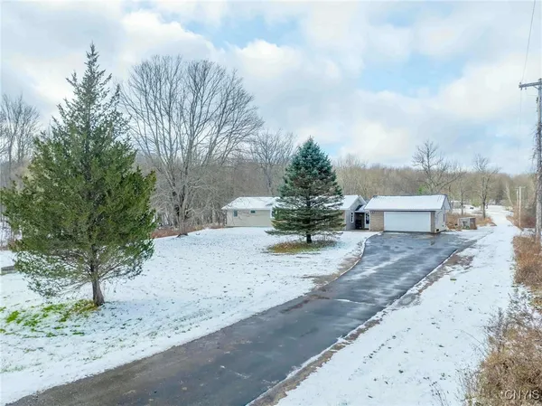 $354,900 | 1557 Co Rte 7, Hannibal, NY 13126