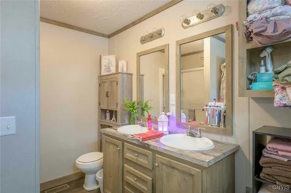 $354,900 | 1557 Co Rte 7, Hannibal, NY 13126